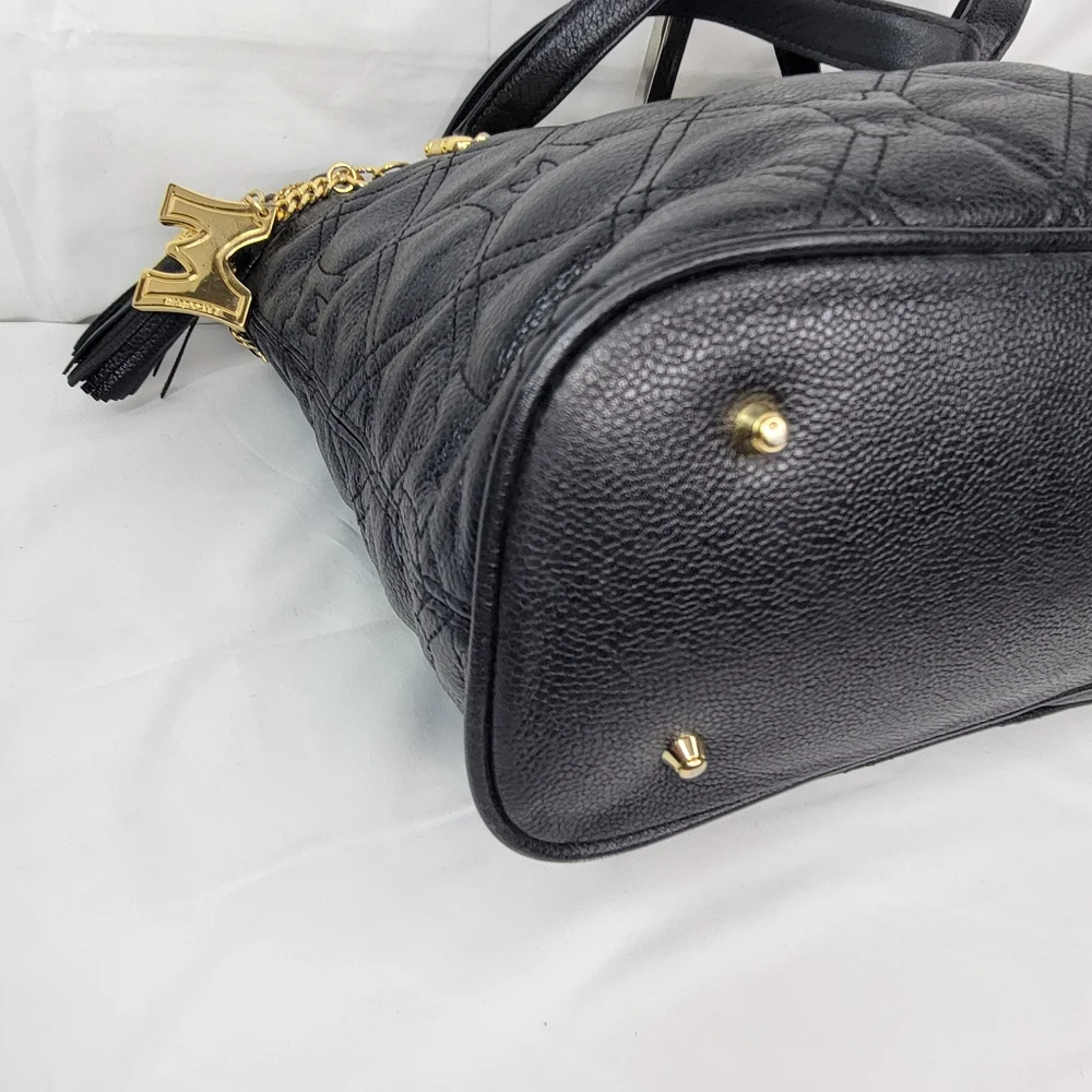 Metrocity Luxury Brand Black Quilted Tote‎ Bag with Gold Accents